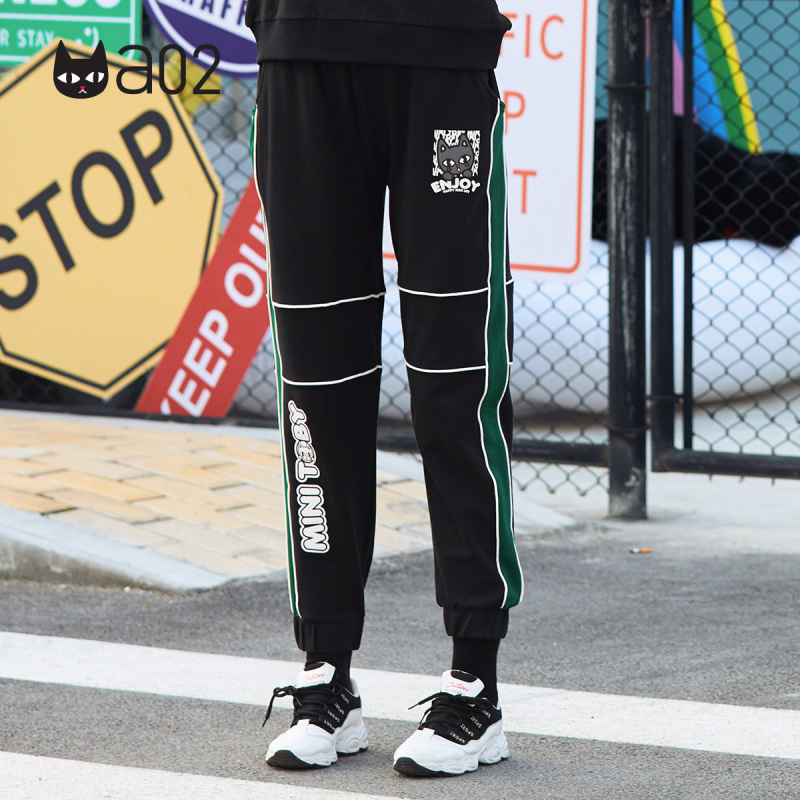 a02新款潮流撞色拼接萌趣卡通字母印花休闲裤女DTU5A1131PN