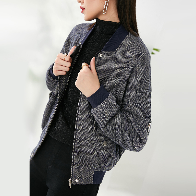 晚白2020冬季新品时尚减龄宽松休闲百搭常规简约棒球服夹克外套女