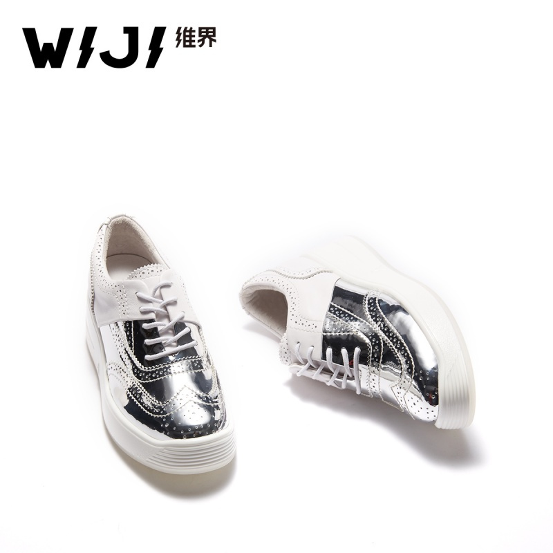 WIJI2018新款时尚运动休闲个性低帮板鞋拼接款英伦单鞋透气女鞋子