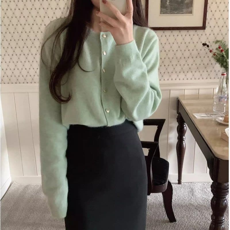 粉色针织开衫女韩版秋冬新款优雅气质软糯毛衣宽松短款圆领薄外套图片