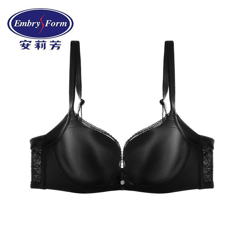 安莉芳光面无钢圈聚拢文胸女士蕾丝调整型收副乳内衣EB1236