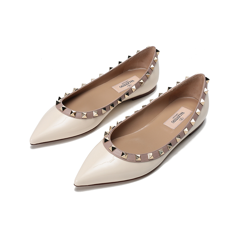 华伦天奴 valentino 女士皮革rockstud铆钉装饰尖头芭蕾平底鞋单鞋 xw