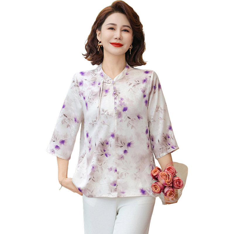 碎花妈妈上衣女时尚中老年人衣服夏季薄款小衫中年装大码宽松衣服
