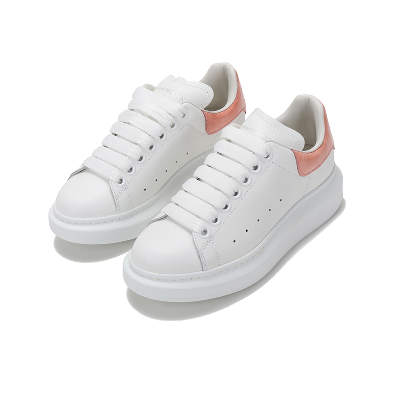 亚历山大·麦昆 ALEXANDER MCQUEEN 女士皮革阔型系带休闲运动鞋小白鞋553770 WIAF8