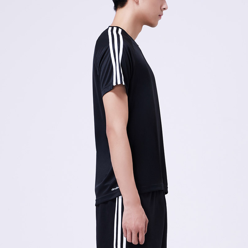 adidas阿迪达斯男子短袖T恤夏季款运动服BK0970