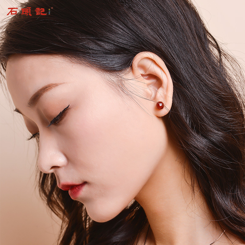 石头记红玛瑙黑玛瑙耳钉时尚切割水晶耳环耳饰女