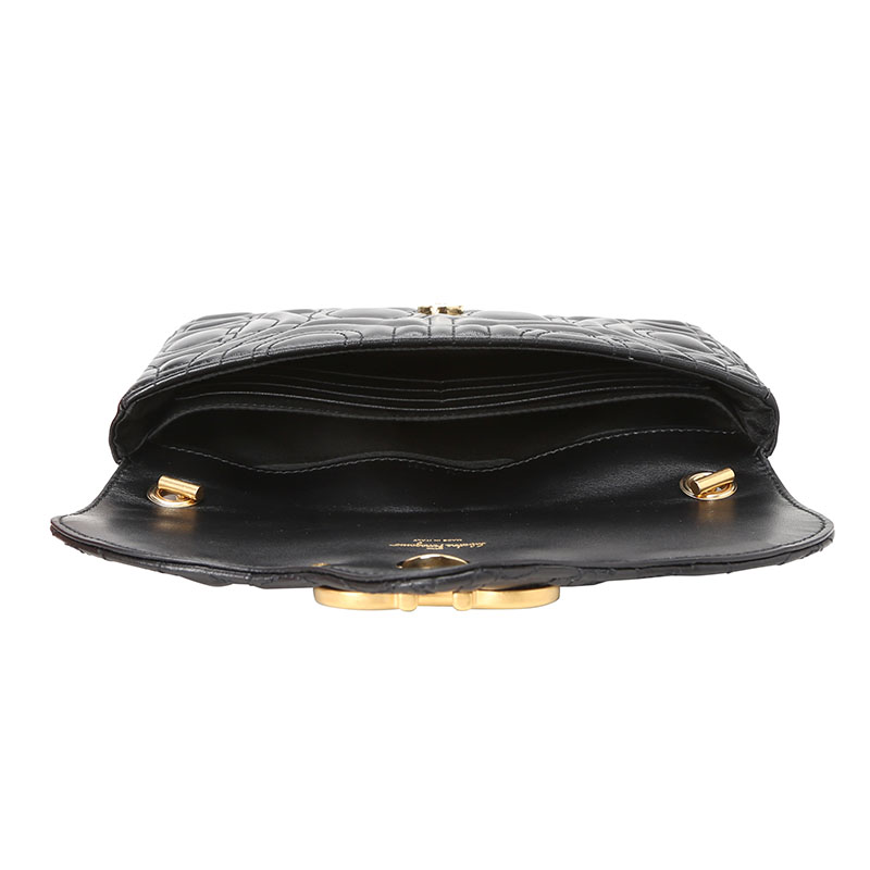 FERRAGAMO菲拉格慕 GANCINI迷你 单肩斜挎包 23x12x3CM