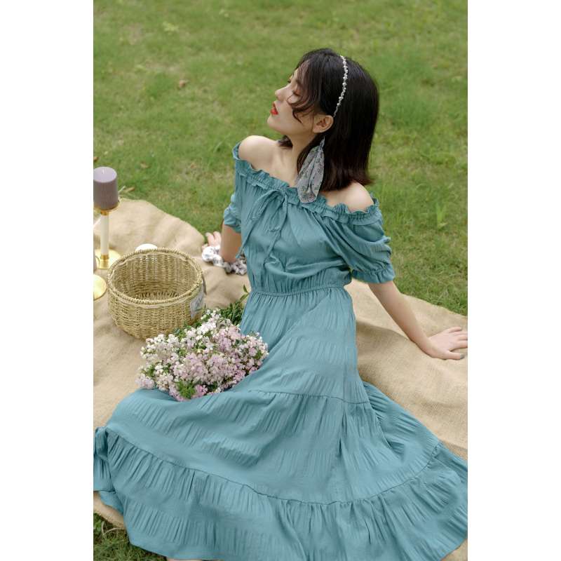 艾哲西 领口花边系带连衣裙 EZ350201258