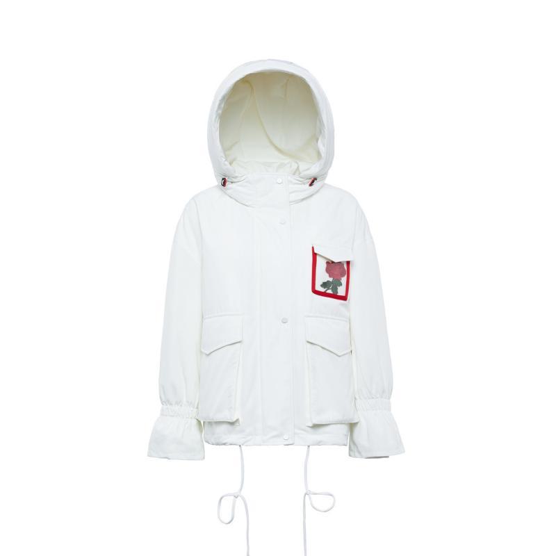 波司登玫瑰系列短款时尚刺绣休闲羽绒服女冬季新款