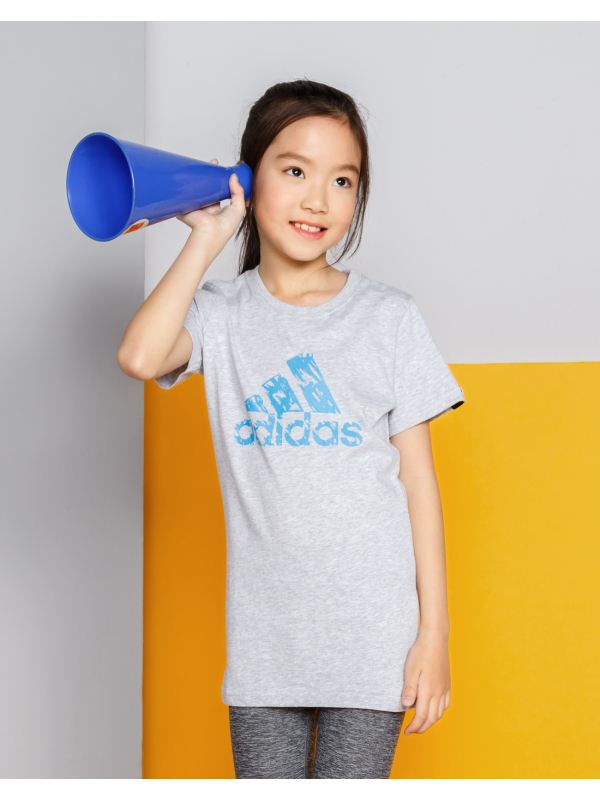 阿迪达斯童装针织T恤运动短袖经典logoT恤ADITSG2Y-GYBU