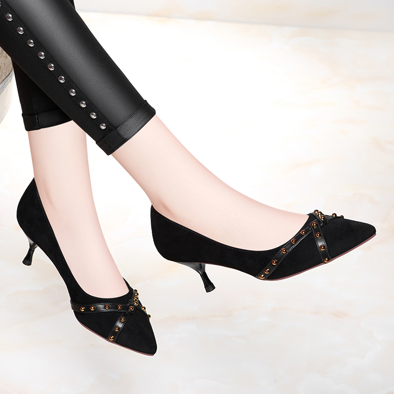 莱卡金顿网红高跟鞋女2019春季细跟尖头气质浅口单鞋黑色职业工作鞋女