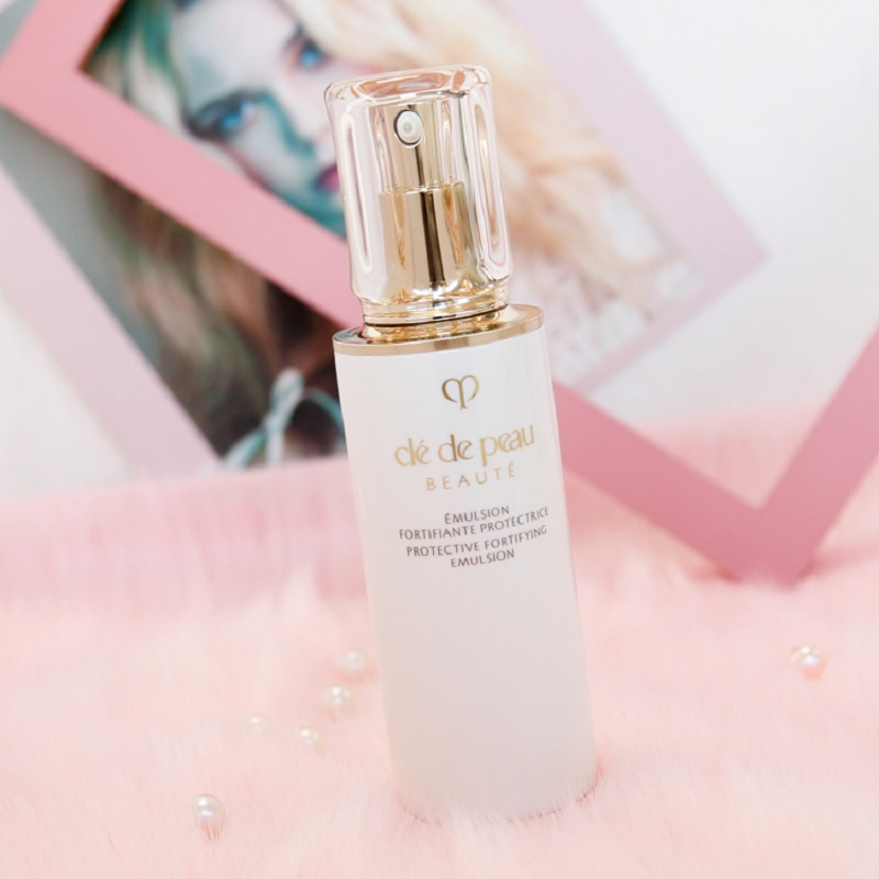 CPB/肌肤之钥 光采赋活日间防护乳 SPF25 PA+++ 125ml