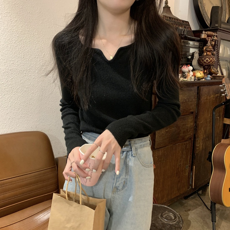 秋冬新款韩版修身法式方领设计感小众内搭气质针织打底衫毛衣
