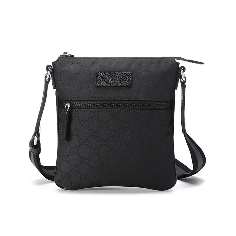 gucci古驰男士织物单肩斜挎包449183g1xhn视频