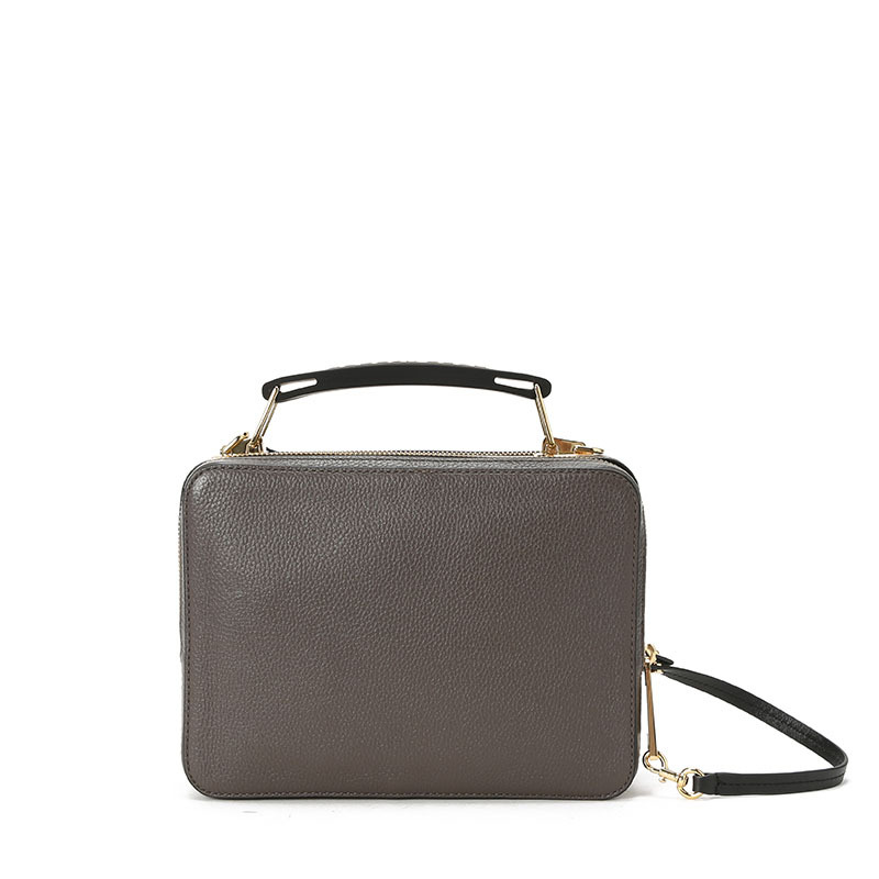 MARC JACOBS 女士斜挎小包 牛皮革