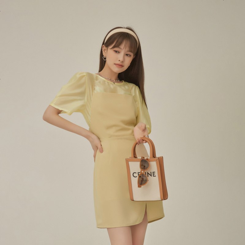 OtherMix露背吊带连衣裙女2021年夏季新款方领高腰韩版a字短裙子