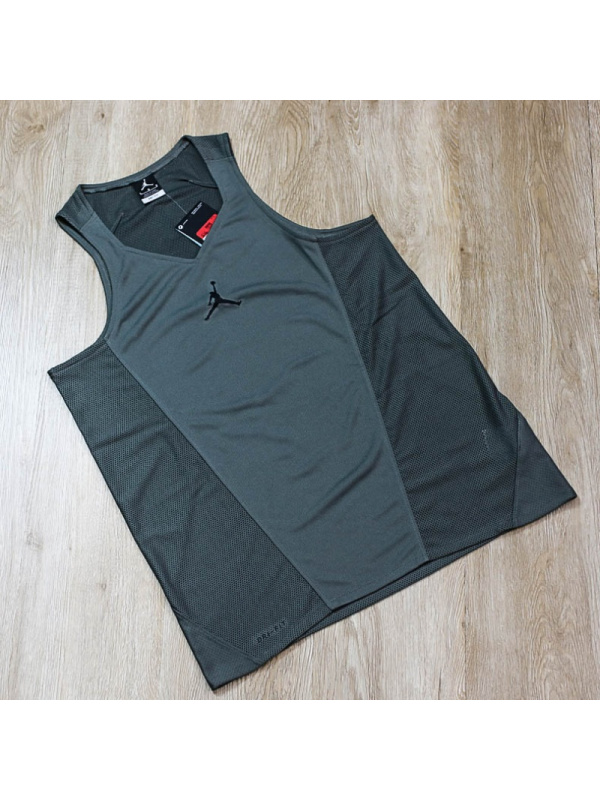 AIRJORDAN男子休闲运动篮球训练速干透气无袖背心-861503-018