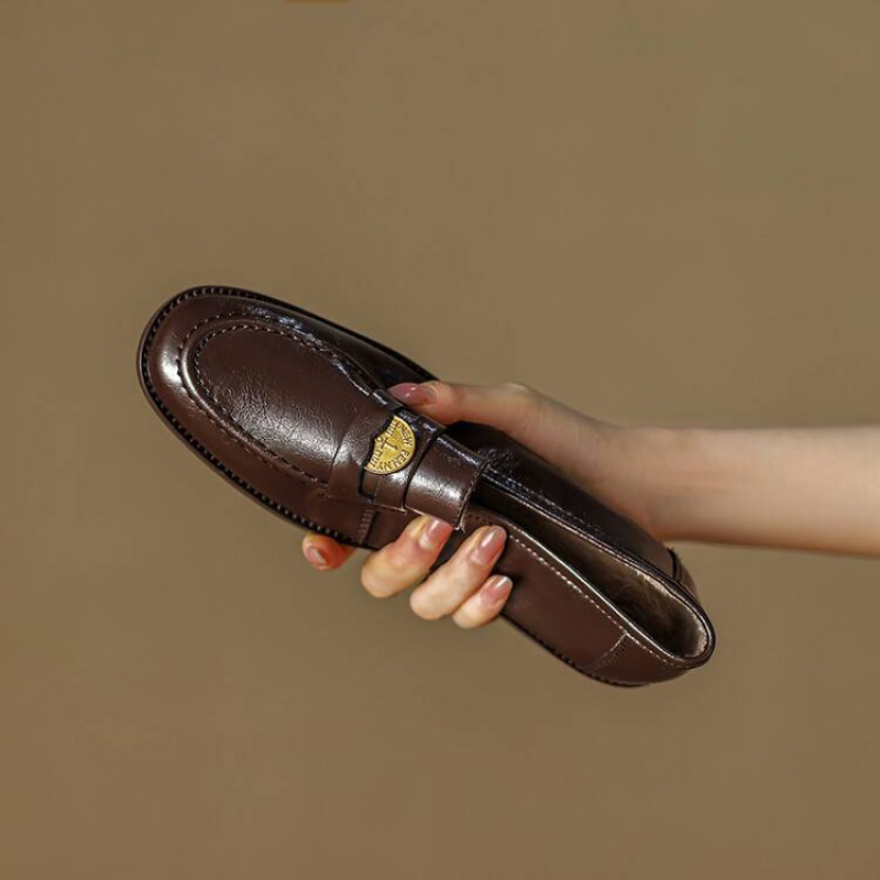 格瑞迪欧 南国牛皮女鞋金币乐福鞋女秋冬季英伦风加绒小皮鞋小众复古平底单鞋大7632南