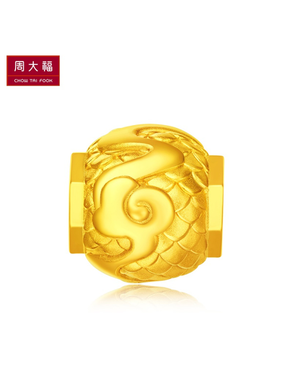 周大福光沙祥云挂坠转运珠足金黄金吊坠R20100