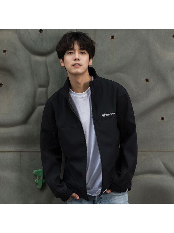 探路者（TOREAD）软壳衣男女秋冬户外防风单层软壳冲锋衣HAEF91021-G01X