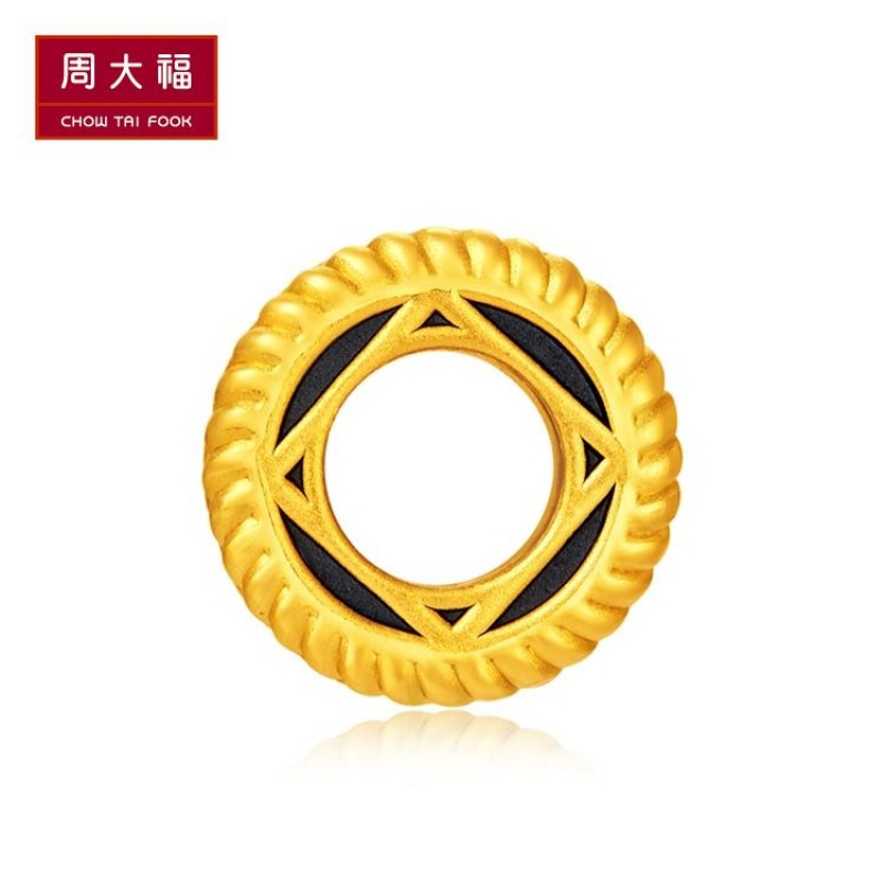 周大福电黑时尚男士转运珠足金黄金坠 默认尺寸
