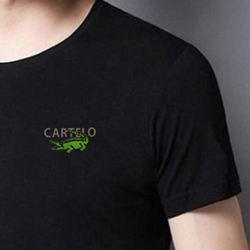 卡帝乐鳄鱼(CARTELO)男士简约休闲纯色T恤韩版大码夏季上衣