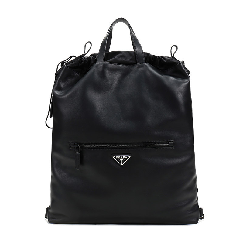 prada普拉达男士牛皮双肩包2vz0352byavool视频