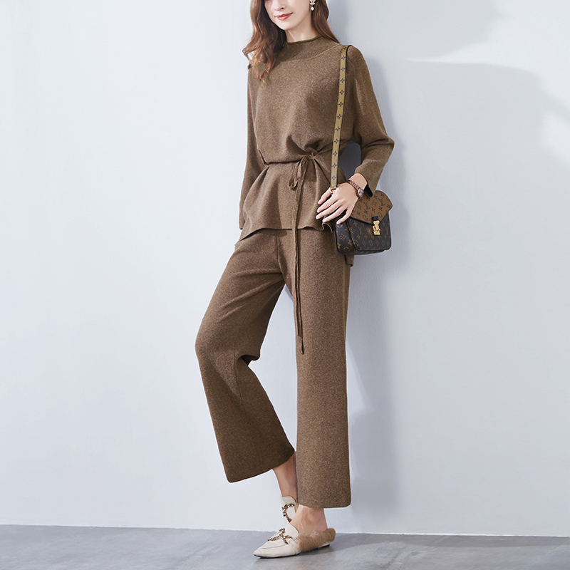 晚白2020春款两件套立领收腰针织衫高腰休闲阔腿裤针织套装女