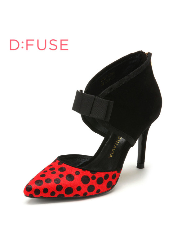 D：Fuse/迪芙斯秋羊皮波点拼色蝴蝶结尖头女单鞋DF53113086
