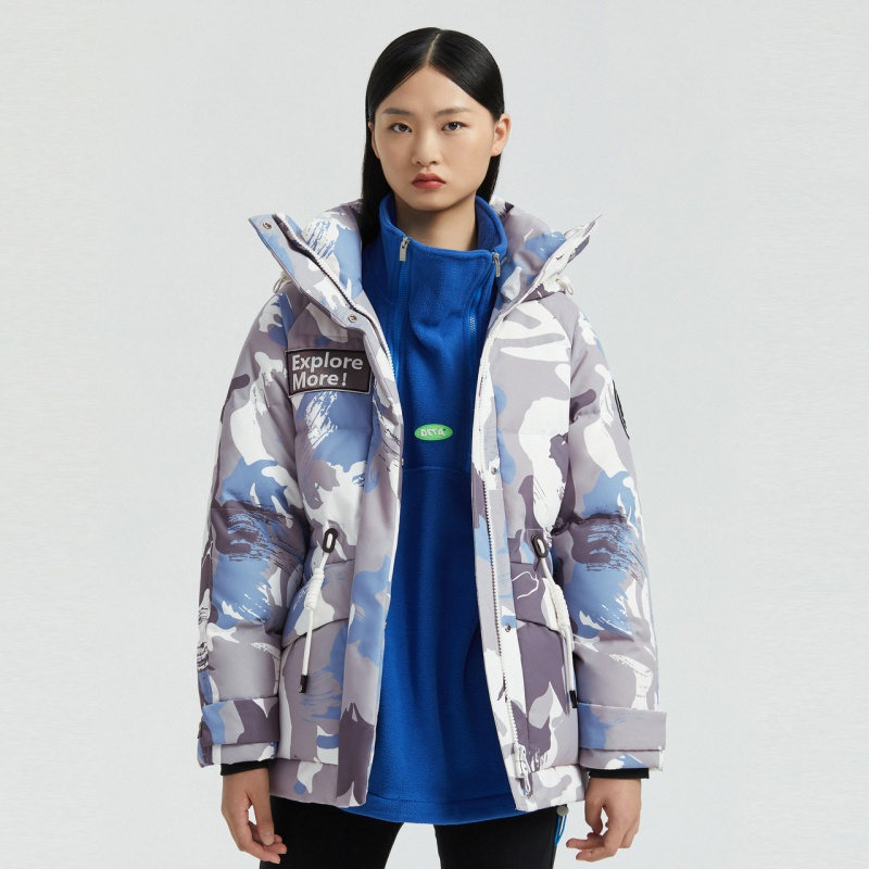 波司登极寒女羽绒服短款大白鹅绒加厚冬收腰宽松连帽外套新款2021