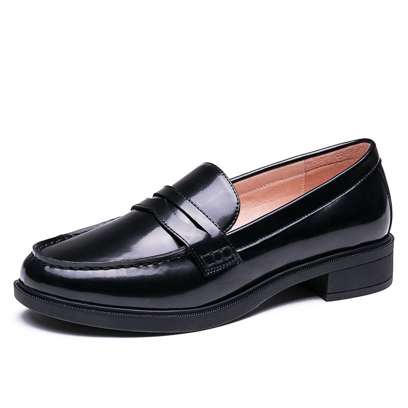 奥康女鞋春季新款学院风豆豆亮皮休闲套脚乐福鞋复古英伦女单鞋