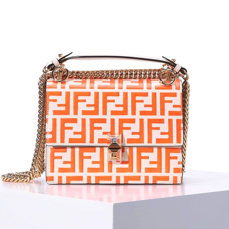 FENDI KAN I 单肩包 8M0381小号 19x14.5x9.5CM图片