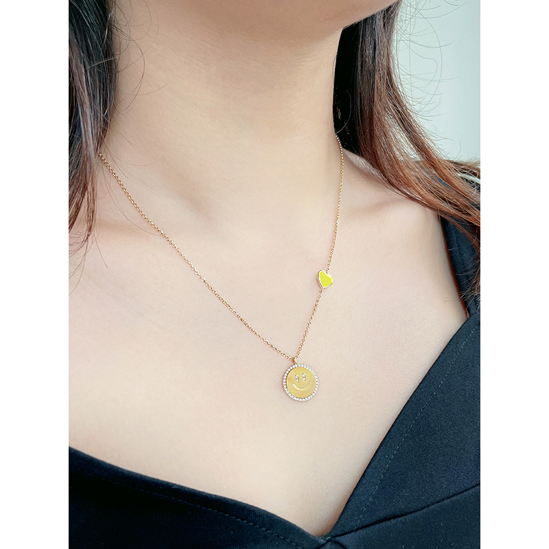 APM Monaco笑脸项链 新品夏季轻奢锁骨链吊坠可调节颈链小众送女友礼物