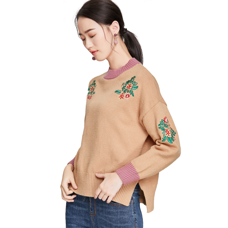 欧昵雪秋冬季绣花开叉前短后长半高领套头宽松毛衣女长袖q