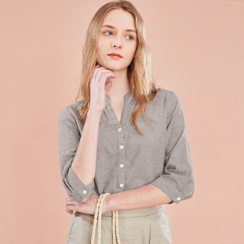 佐丹奴麻棉衬衫女薄款女装衬衫天然麻棉v领七分袖衬衣13349201视频