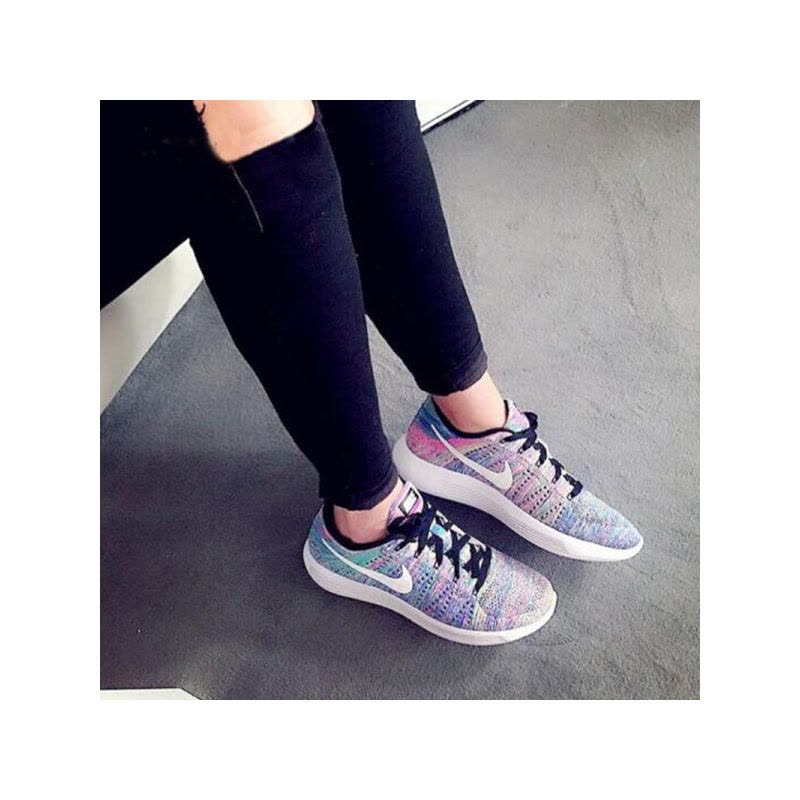 Nike耐克女子跑步鞋运动鞋843765-002图片