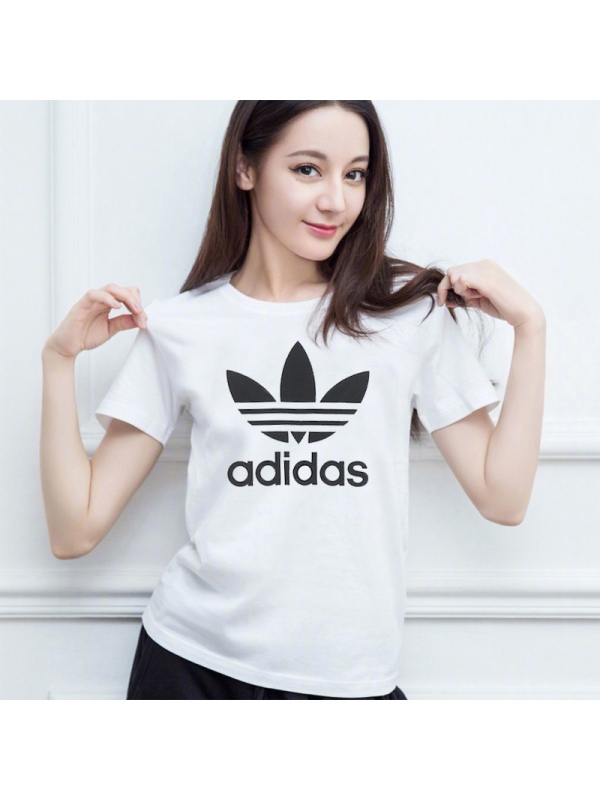 阿迪达斯三叶草短袖女旗舰2021春季运动休闲圆领T恤女GN2899