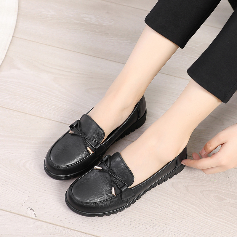 木林森女鞋软底女舒适真皮单鞋中青年皮鞋防滑软面休闲妈妈鞋女头层