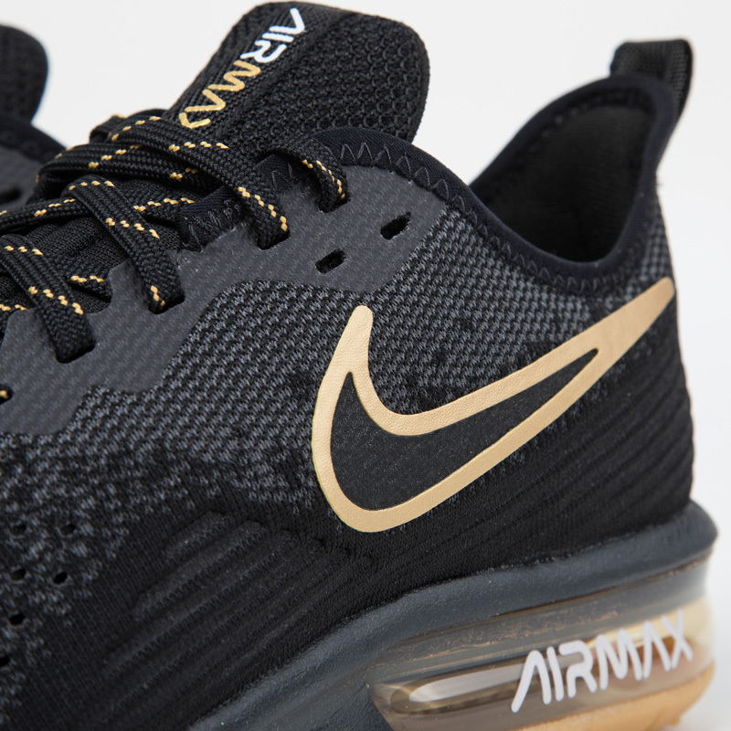 耐克nike运动休闲鞋