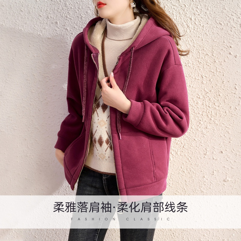 OUNIXUE欧昵雪 | [休闲连帽短款上衣]冬季保暖羊羔毛长袖时尚加厚卫衣外套女