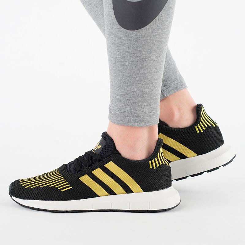 阿迪达斯（Adidas）阿迪达斯三叶草冬女子运动生活低帮休闲鞋CG4145图片
