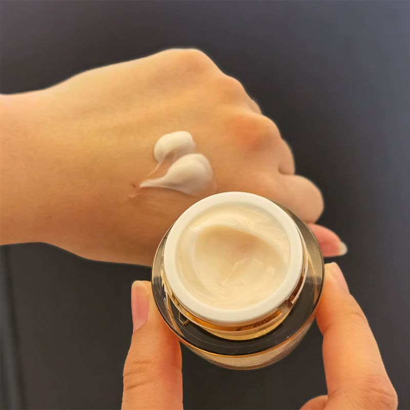 雅诗兰黛 多效智妍精华霜 15mL(效期至23.7)套包拆出无中标,介意勿拍图片