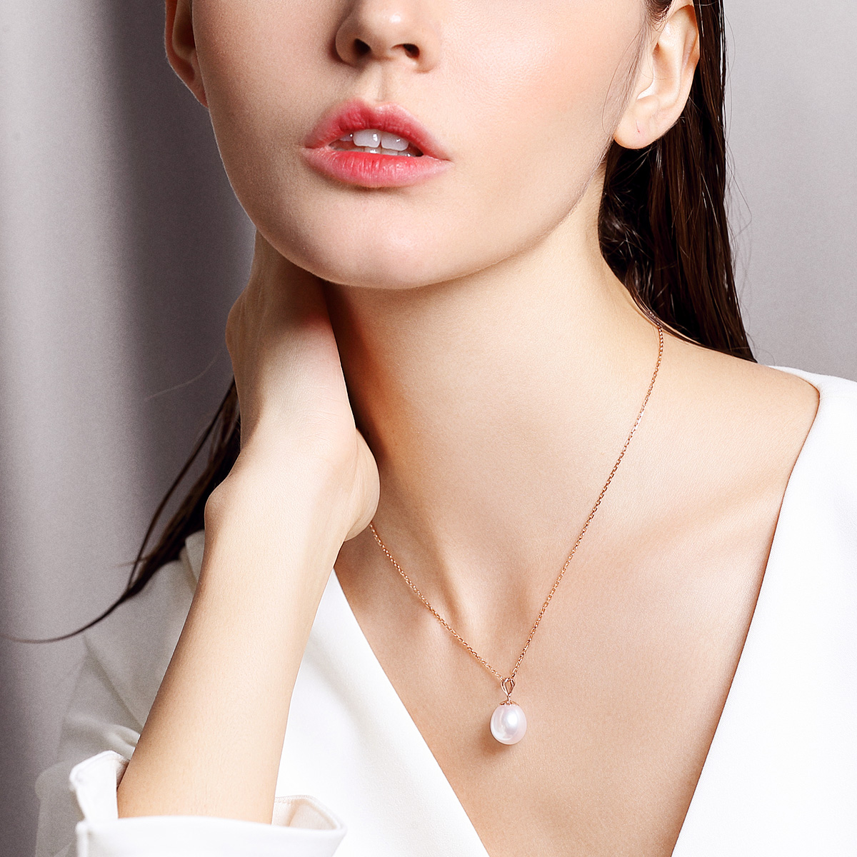 佰色传情11-12mm大珠水滴形18k金淡水珍珠项链吊坠 参数