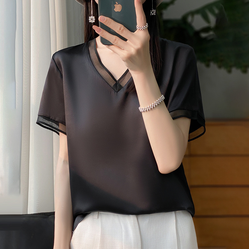 2025夏季女新短款宽松v字领拼色网纱短袖T恤缎面薄款半袖女士上衣