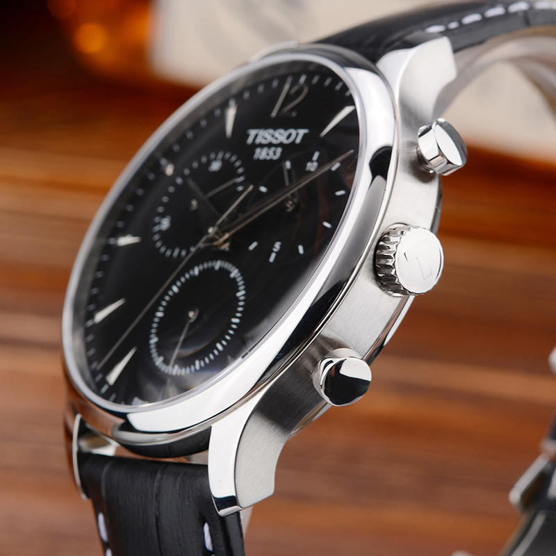 天梭tissot手表俊雅系列商务休闲时尚石英男表多功能三眼计时日历t