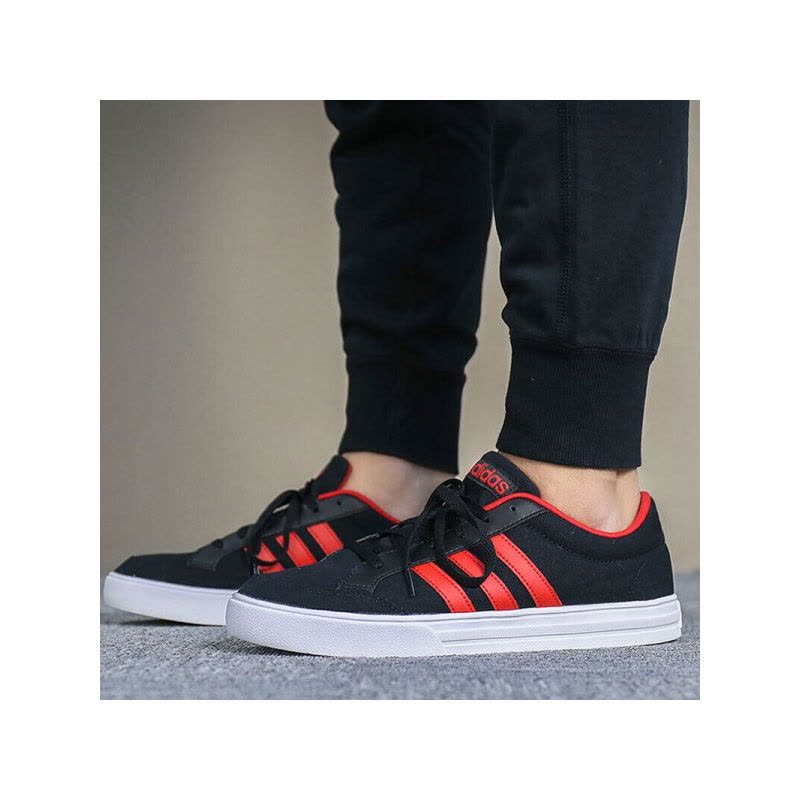 Adidas阿迪达斯男鞋秋季运动鞋低帮耐磨透气休闲鞋板鞋BB9641图片