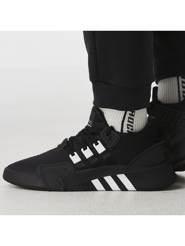Adidas阿迪达斯三叶黑武士男鞋2021新运动鞋减震轻便复古休闲鞋FZ0043