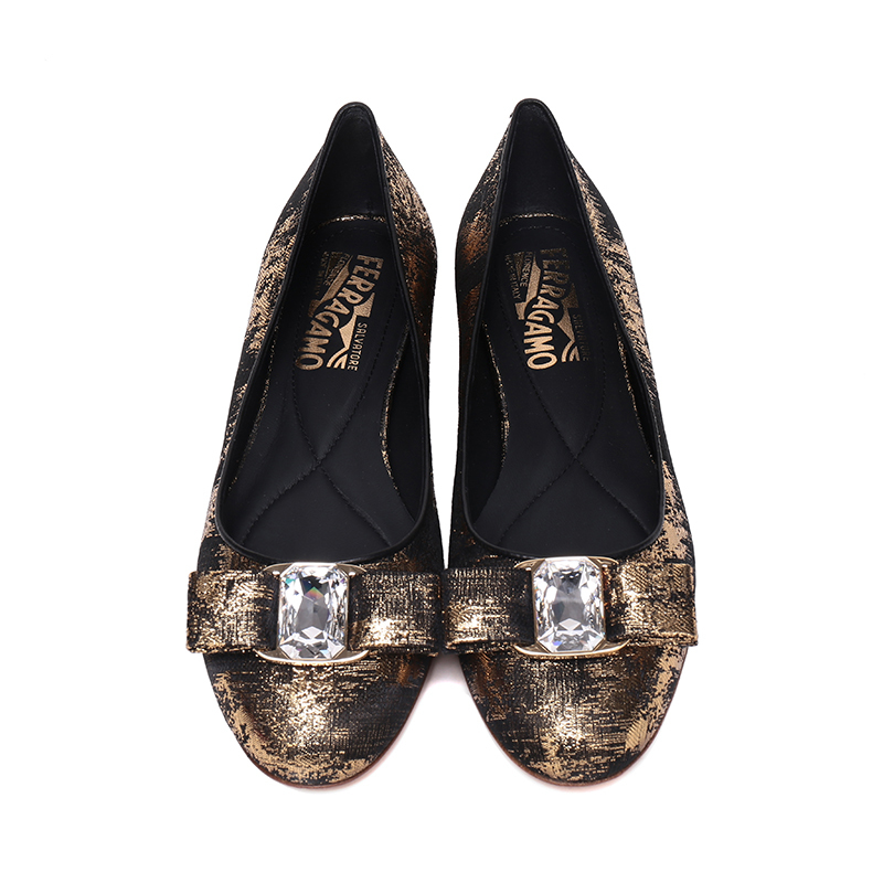 Salvatore Ferragamo 萨瓦托·菲拉格慕 女士织物平底船鞋 0685485 C
