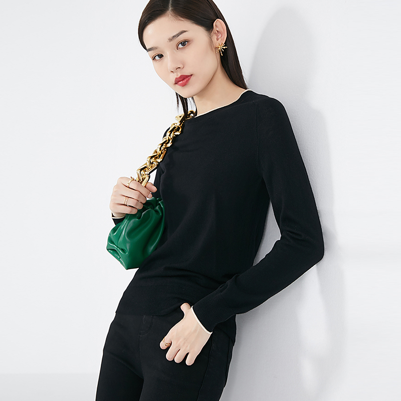 晚白2021春季新品简约纯色圆领长袖休闲百搭上衣毛衣针织打底衫女