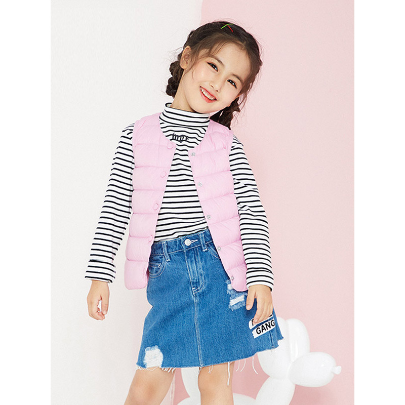 千仞岗2019新品童装羽绒马甲纯色甜美轻薄羽绒服239800